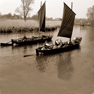 Torfkahnfahrten buchen